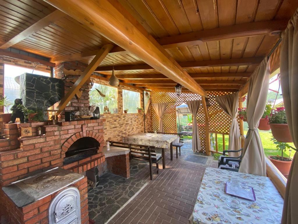 Casa Diana-Maria Apartment Curtea de Argeş Екстериор снимка