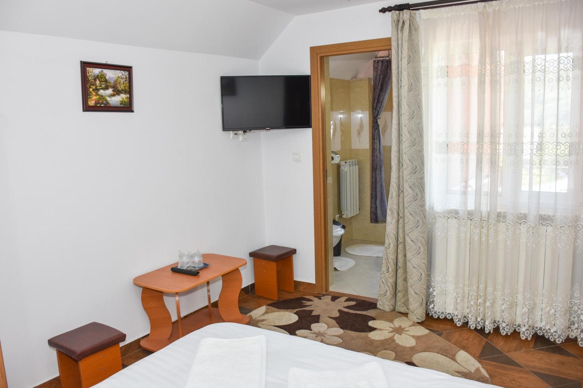 Casa Diana-Maria Apartment Curtea de Argeş Екстериор снимка