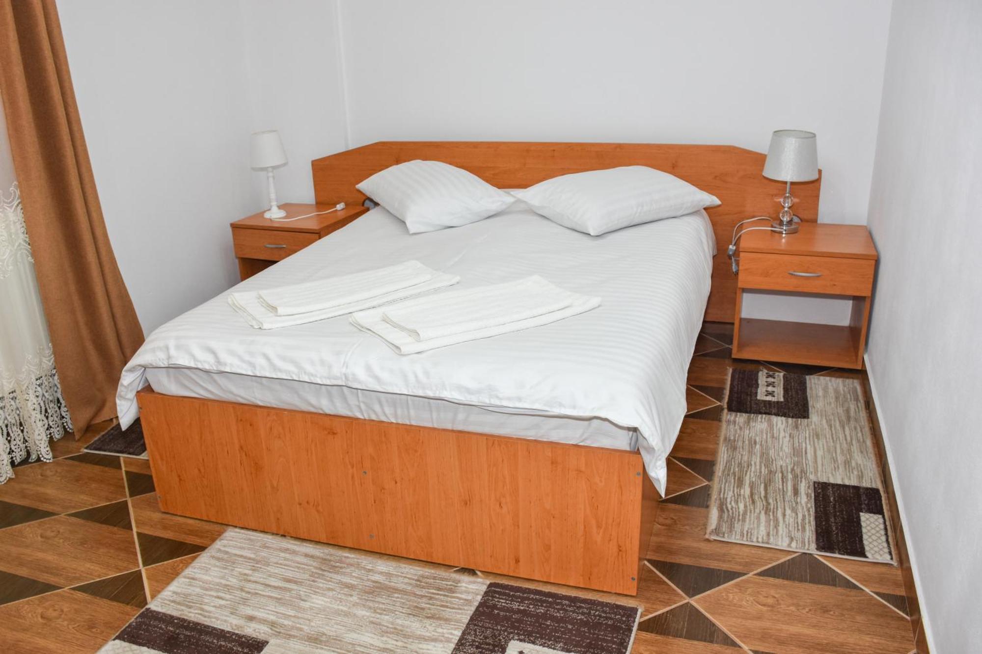 Casa Diana-Maria Apartment Curtea de Argeş Екстериор снимка