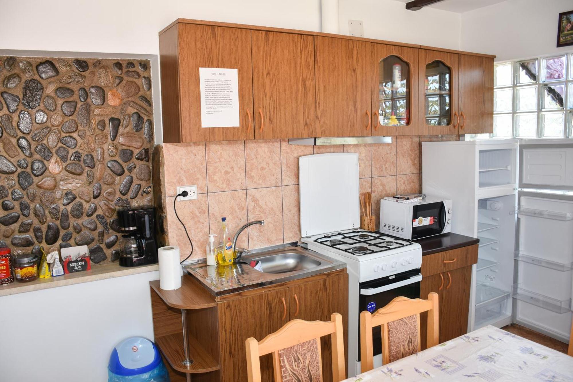 Casa Diana-Maria Apartment Curtea de Argeş Екстериор снимка
