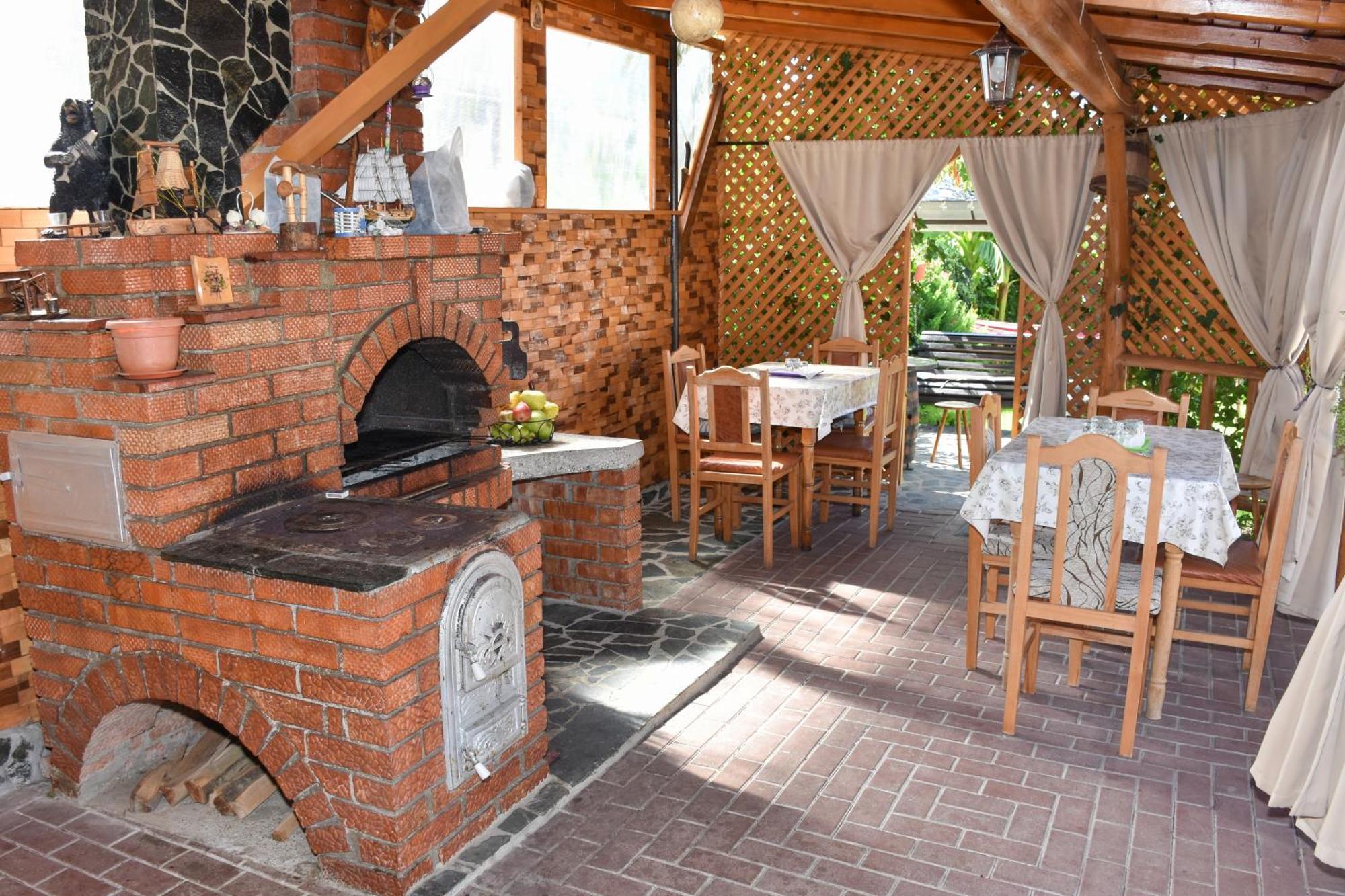 Casa Diana-Maria Apartment Curtea de Argeş Екстериор снимка